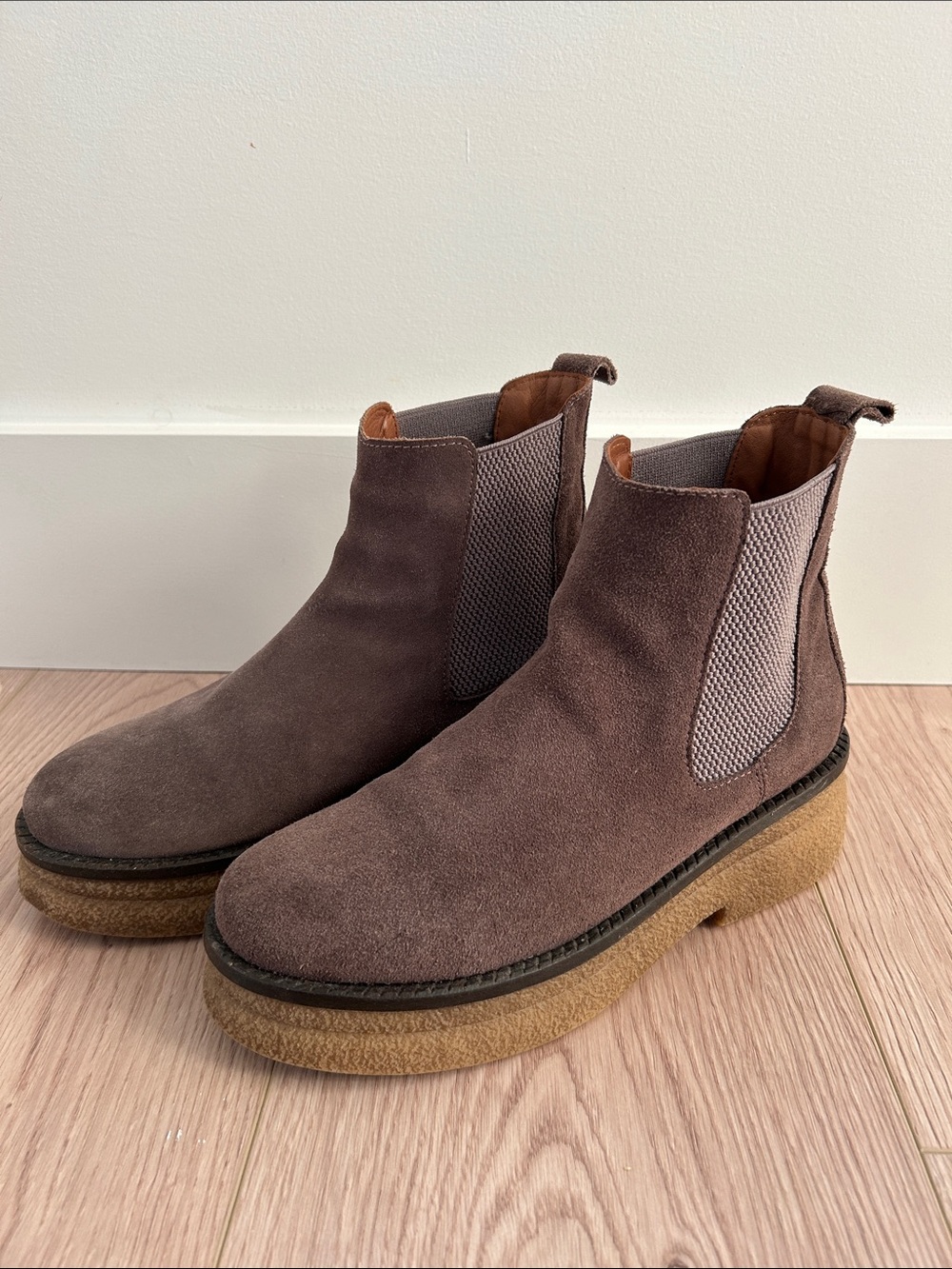 Women’s Suede Bueno Chelsea Boots in Taupe with Crepe Sole